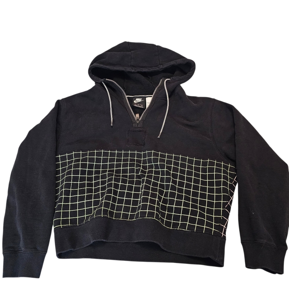 Nike X Streetwear women's cropped archive sweatshirt, LARGE PETITE